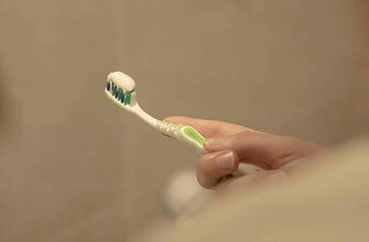 Стоматолог назвал правила выбора эффективной зубной пасты